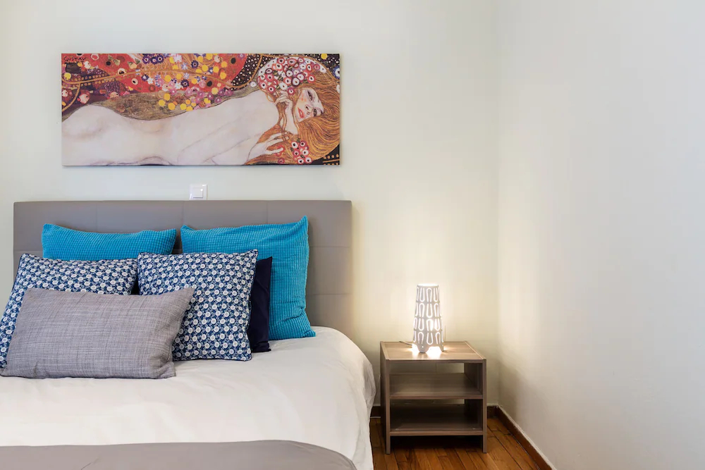 Acropolis Suites & Apartments