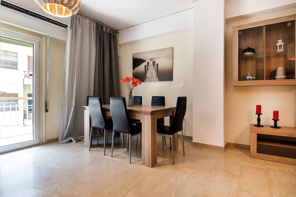 Acropolis Suites & Apartments