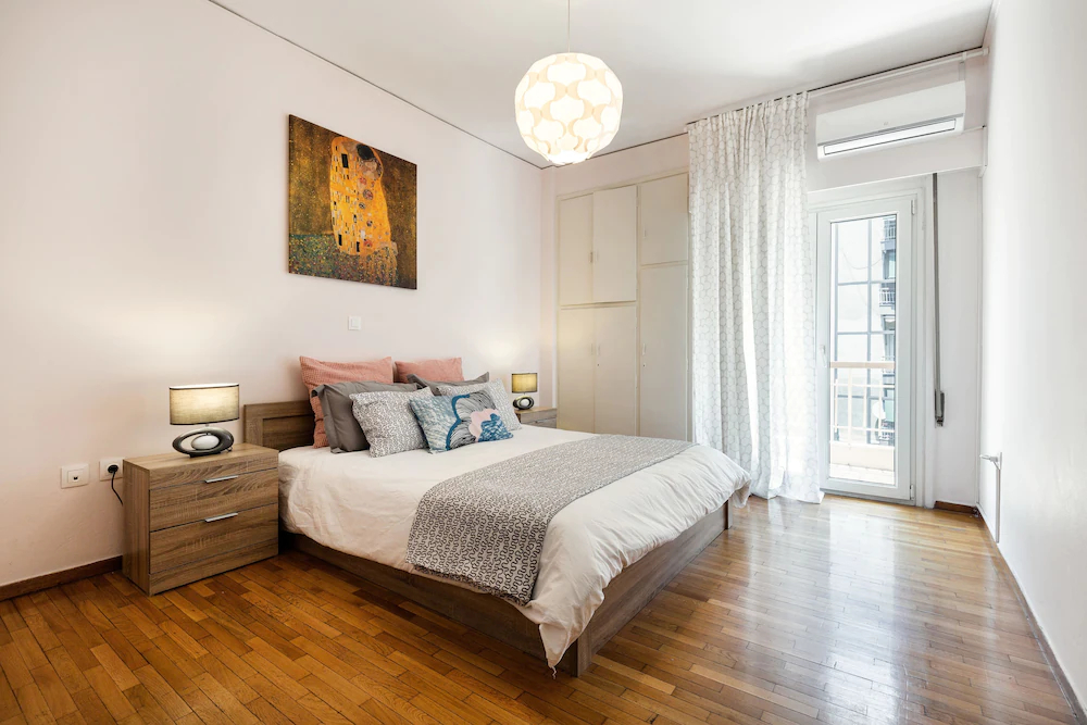 Acropolis Suites & Apartments