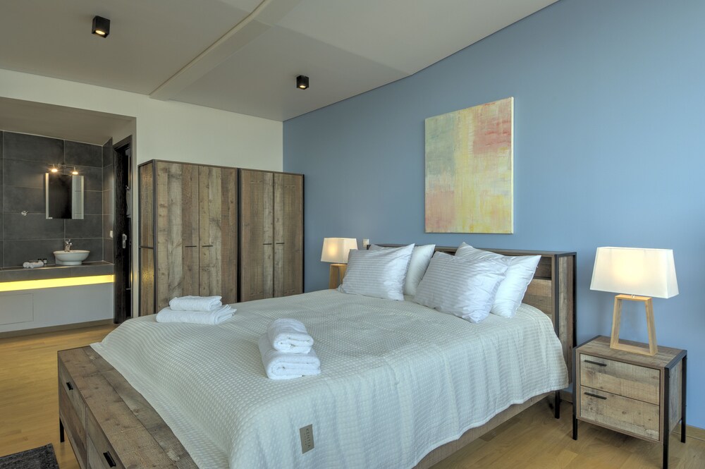 Aria Acropolis Suites Troulanda