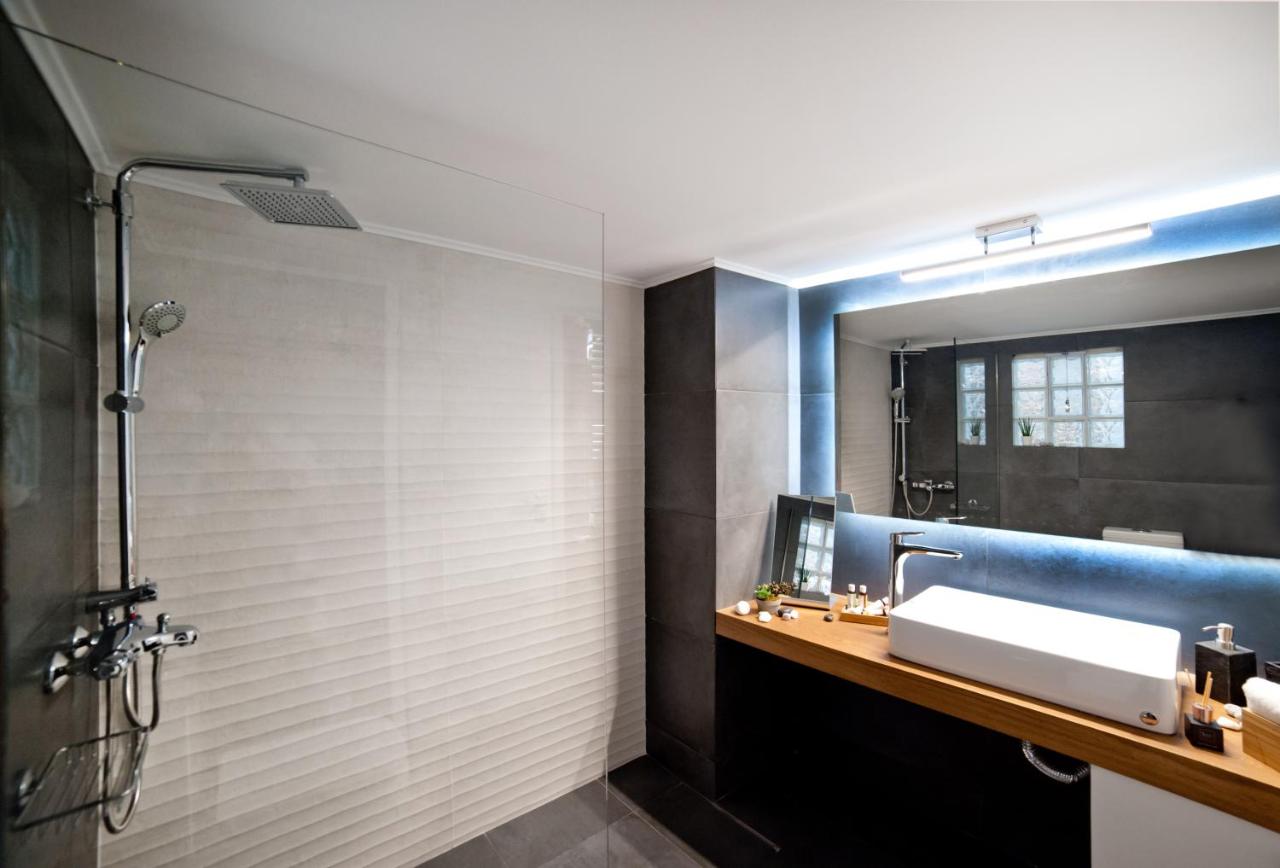 Acropolis View Deluxe Penthouse & Luxury Apartments