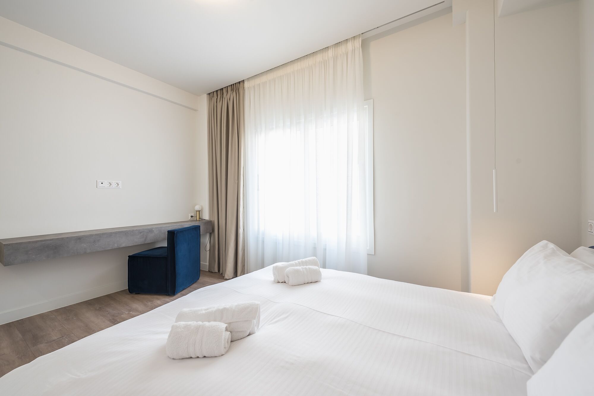 Aeiphoria Suites & Rooms