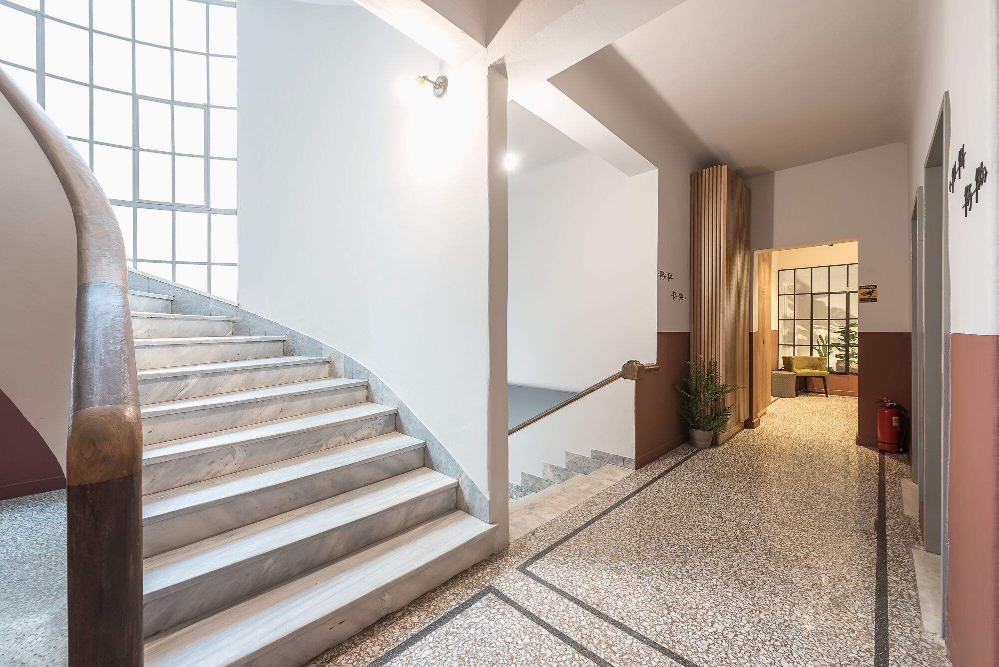 Aeiphoria Suites & Rooms