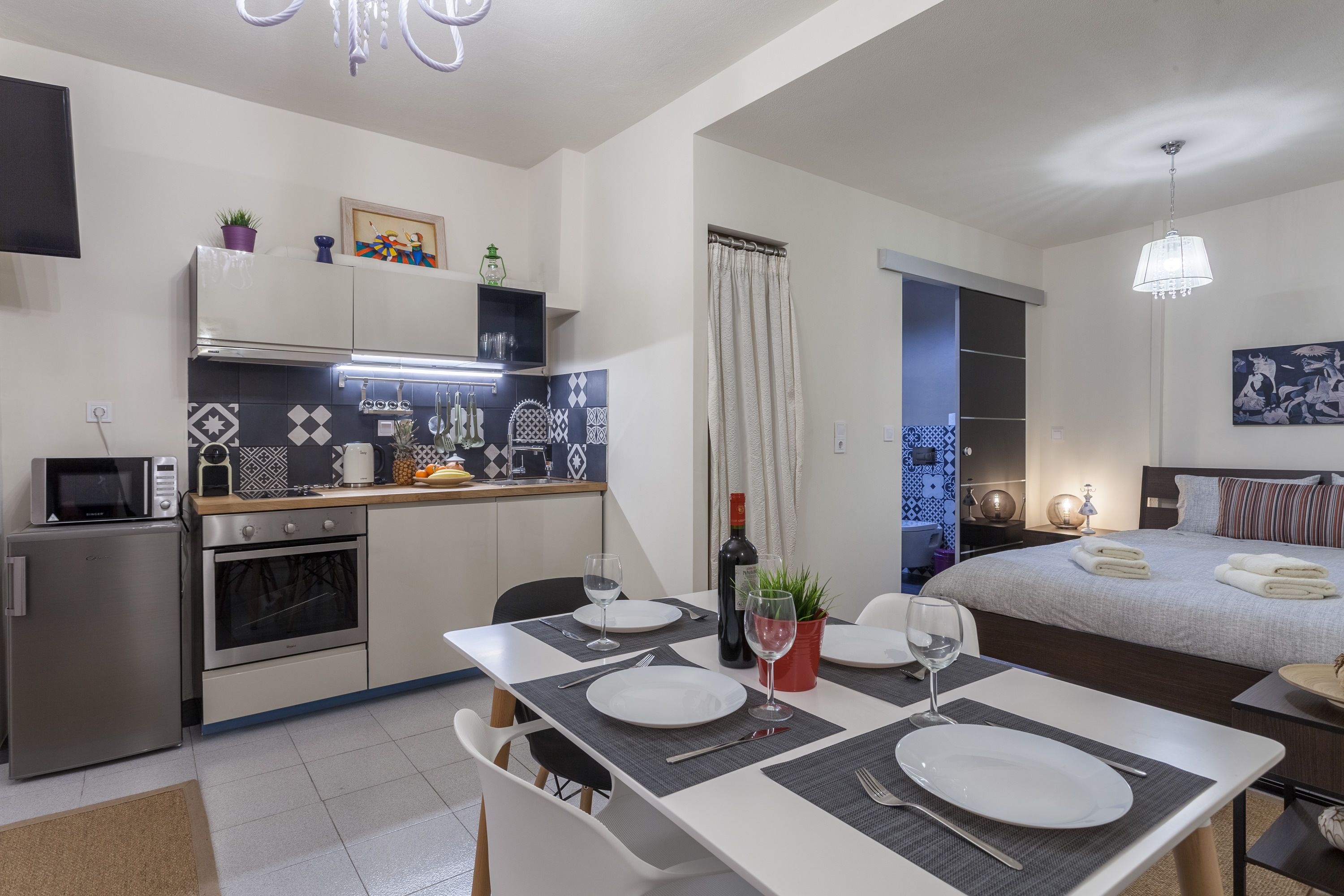 A Gift In The Heart Of Monastiraki