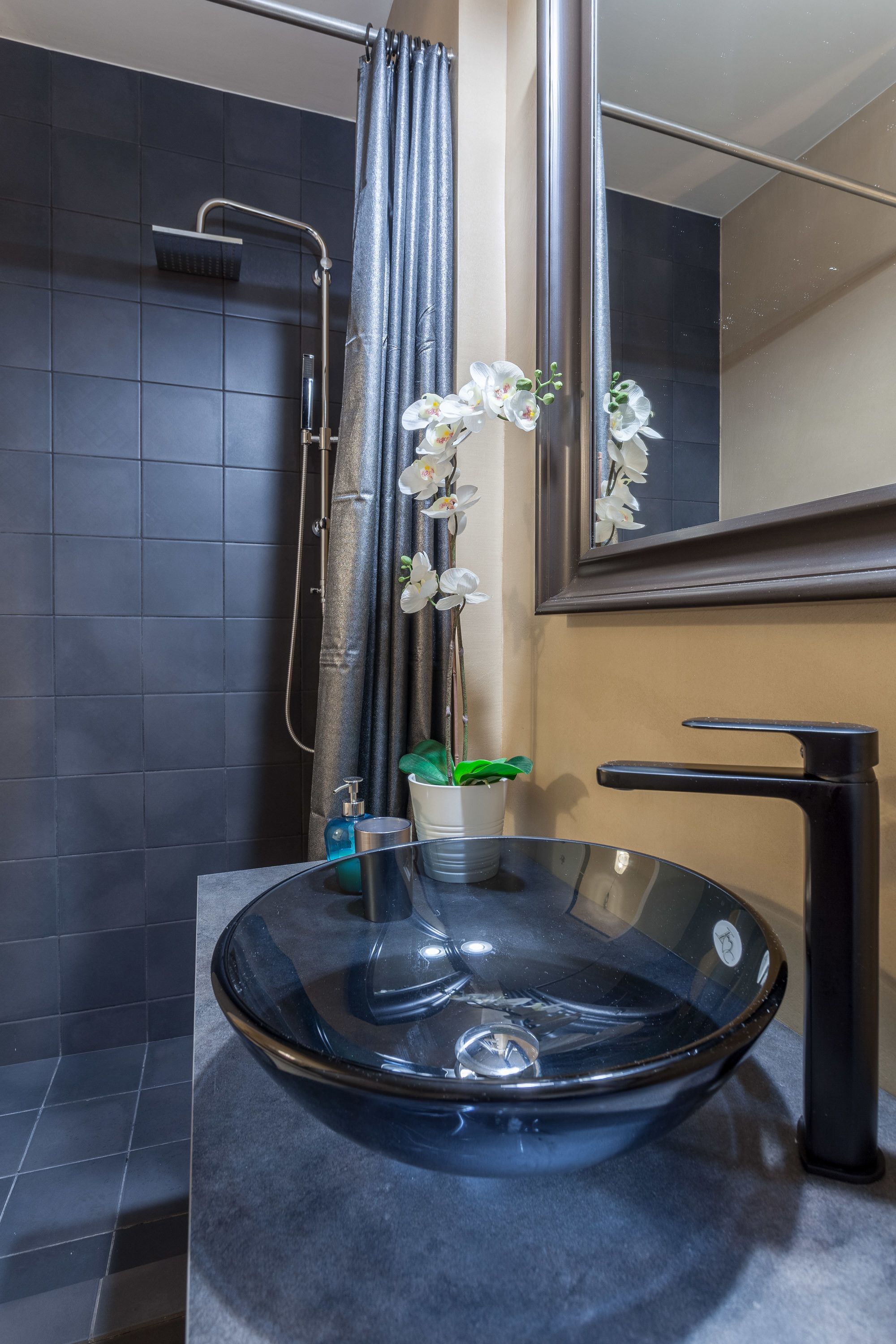 A Gift In The Heart Of Monastiraki