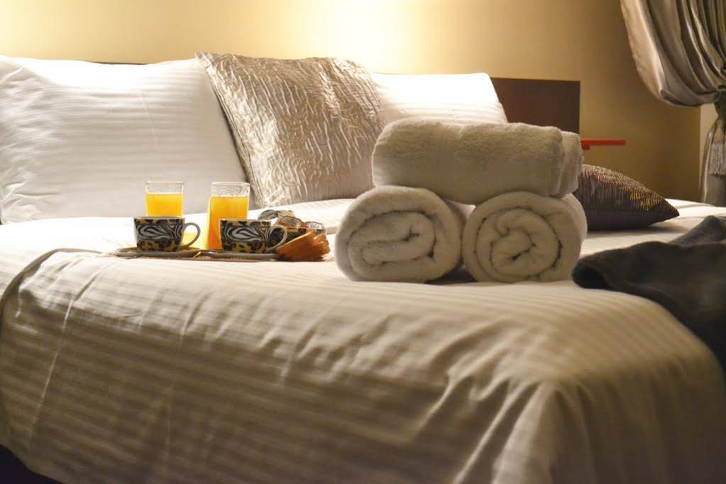 Athens Luxury Suites Rooms And Suites