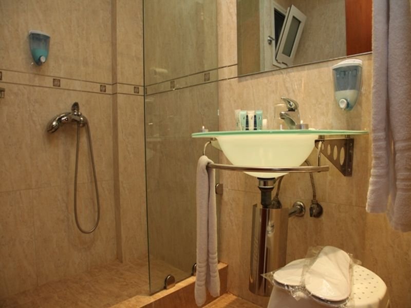 Anastazia Luxury Suites & Rooms