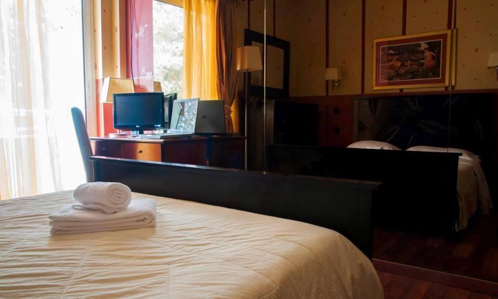 Anastazia Luxury Suites & Rooms