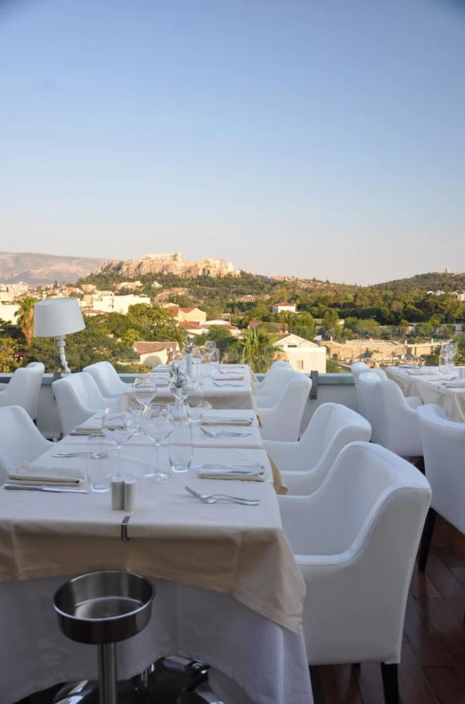 Athenaeum Eridanus Luxury Hotel