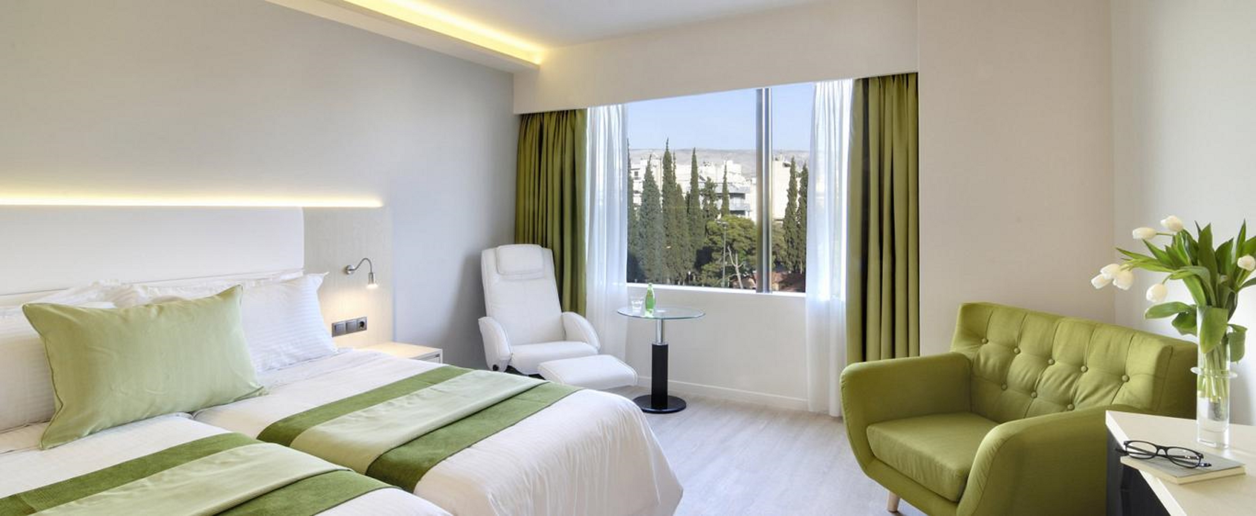 Athens Avenue Hotel