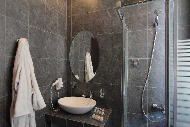 Athens Lotus Hotel