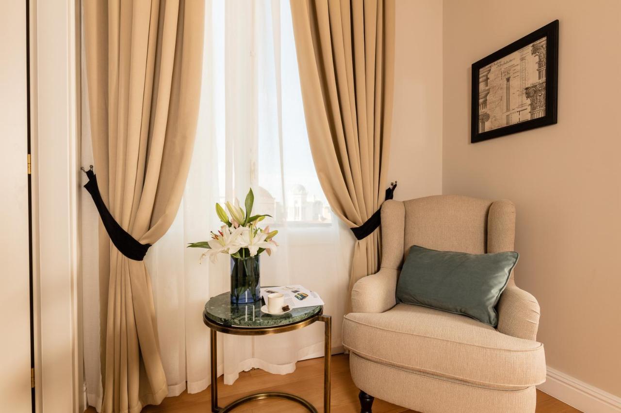 Athens Mansion Luxury Suites