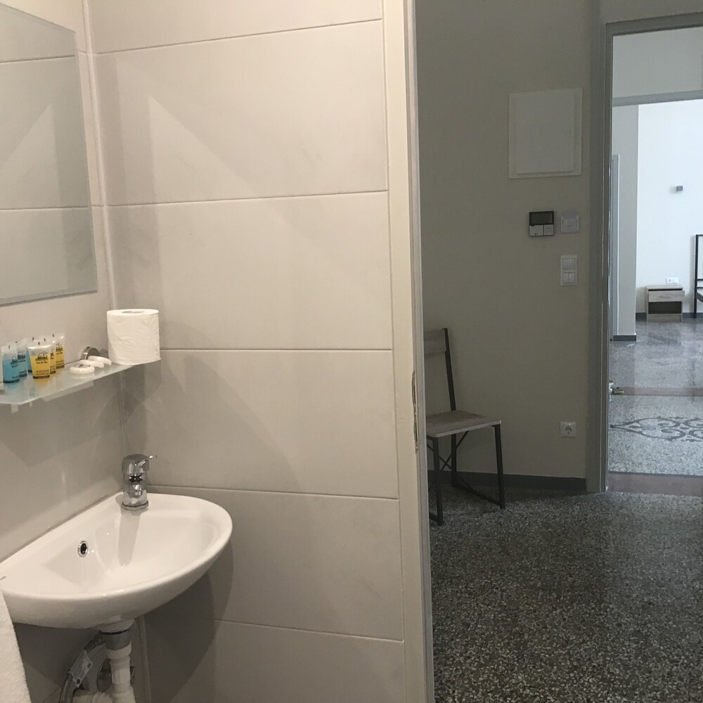 Athens Psiri Hotel