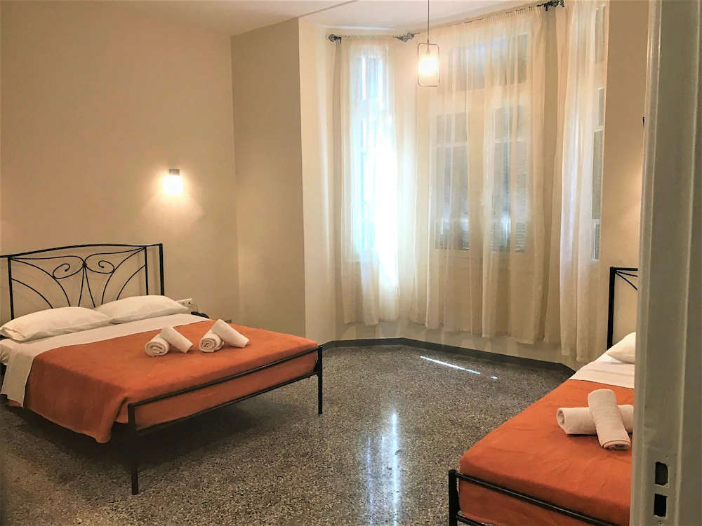 Athens Psiri Hotel