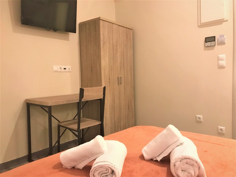 Athens Psiri Hotel