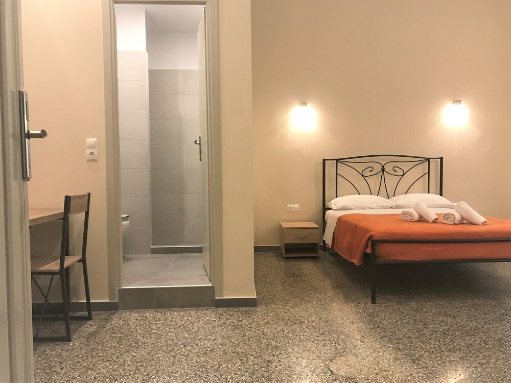 Athens Psiri Hotel