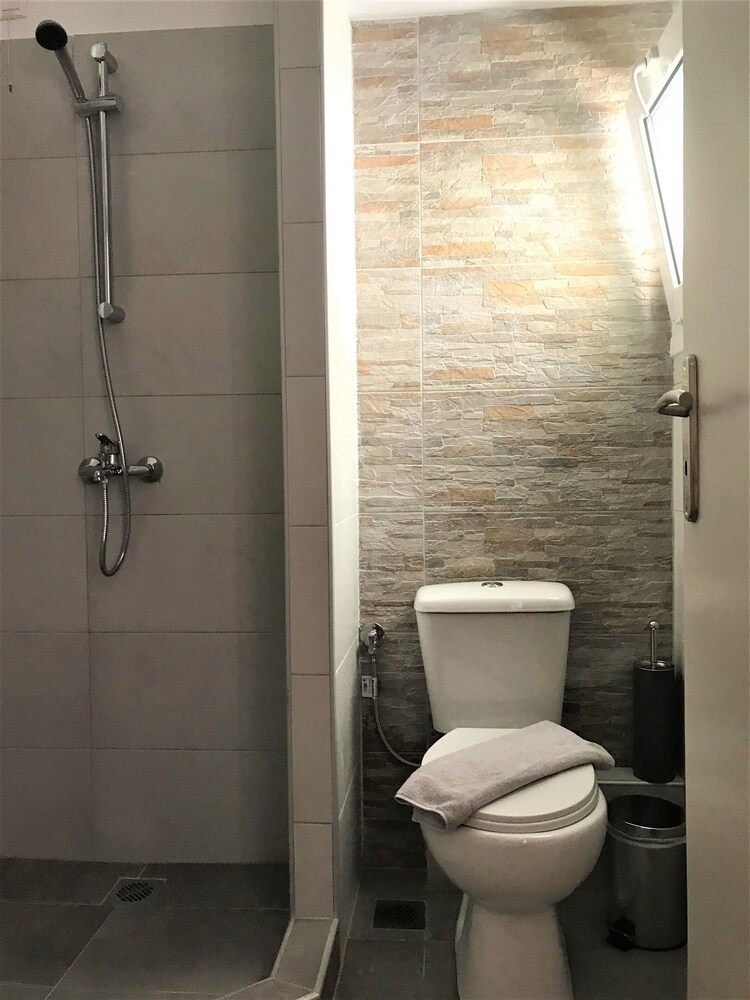 Athens Psiri Hotel