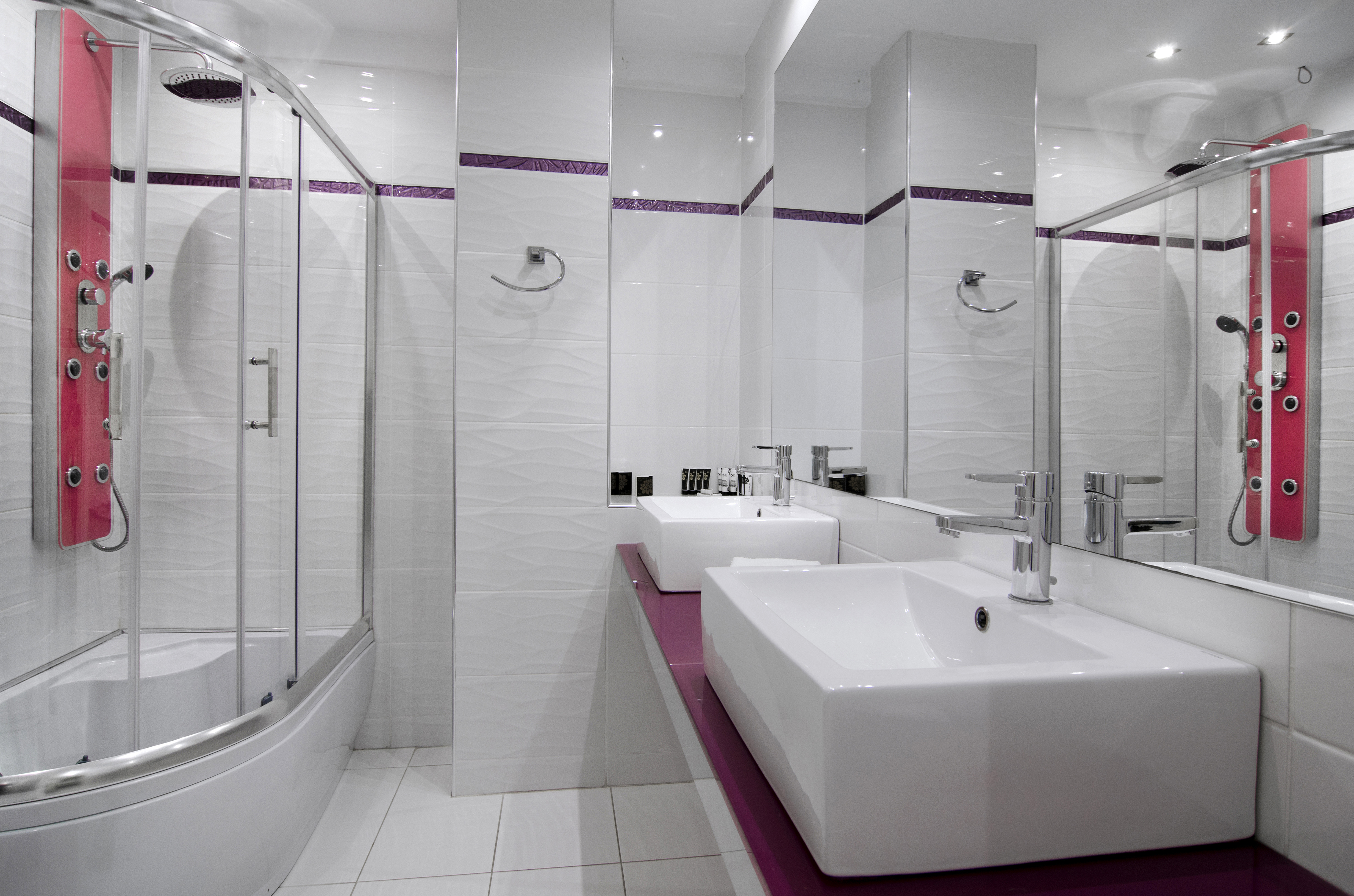 Athens Status Suites