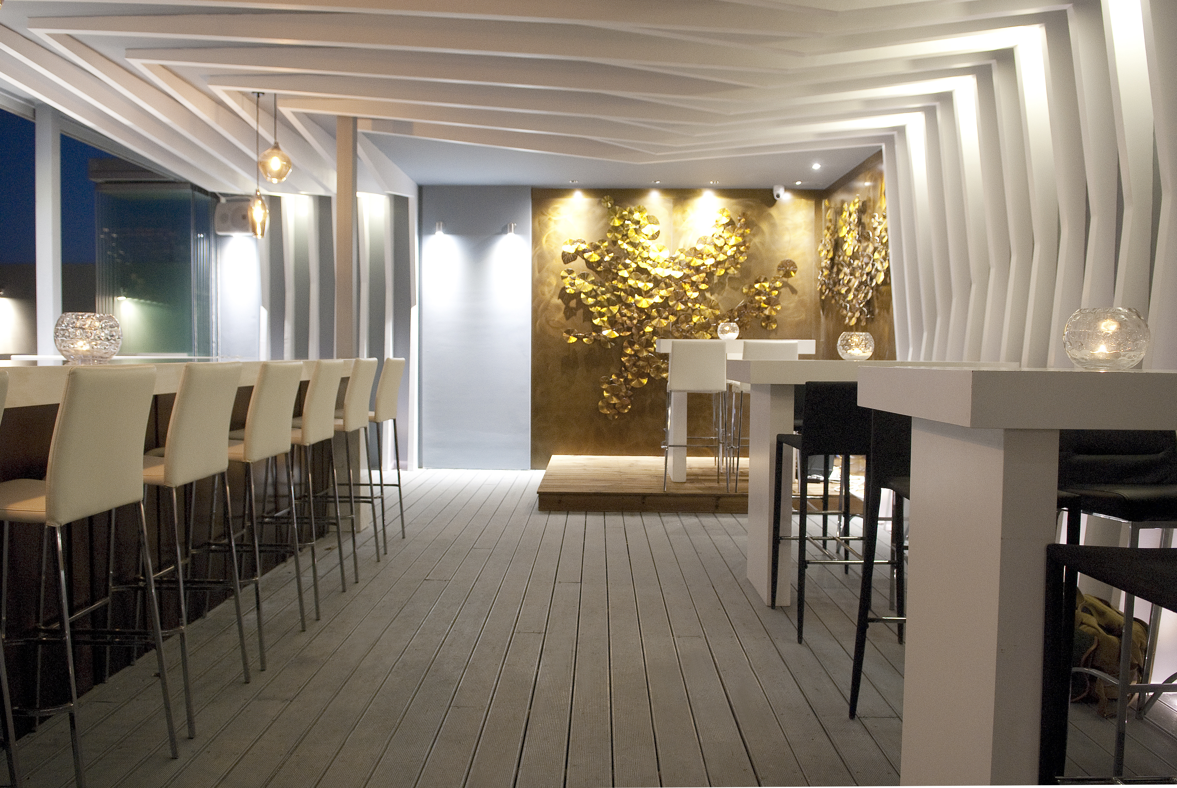 Athens Status Suites