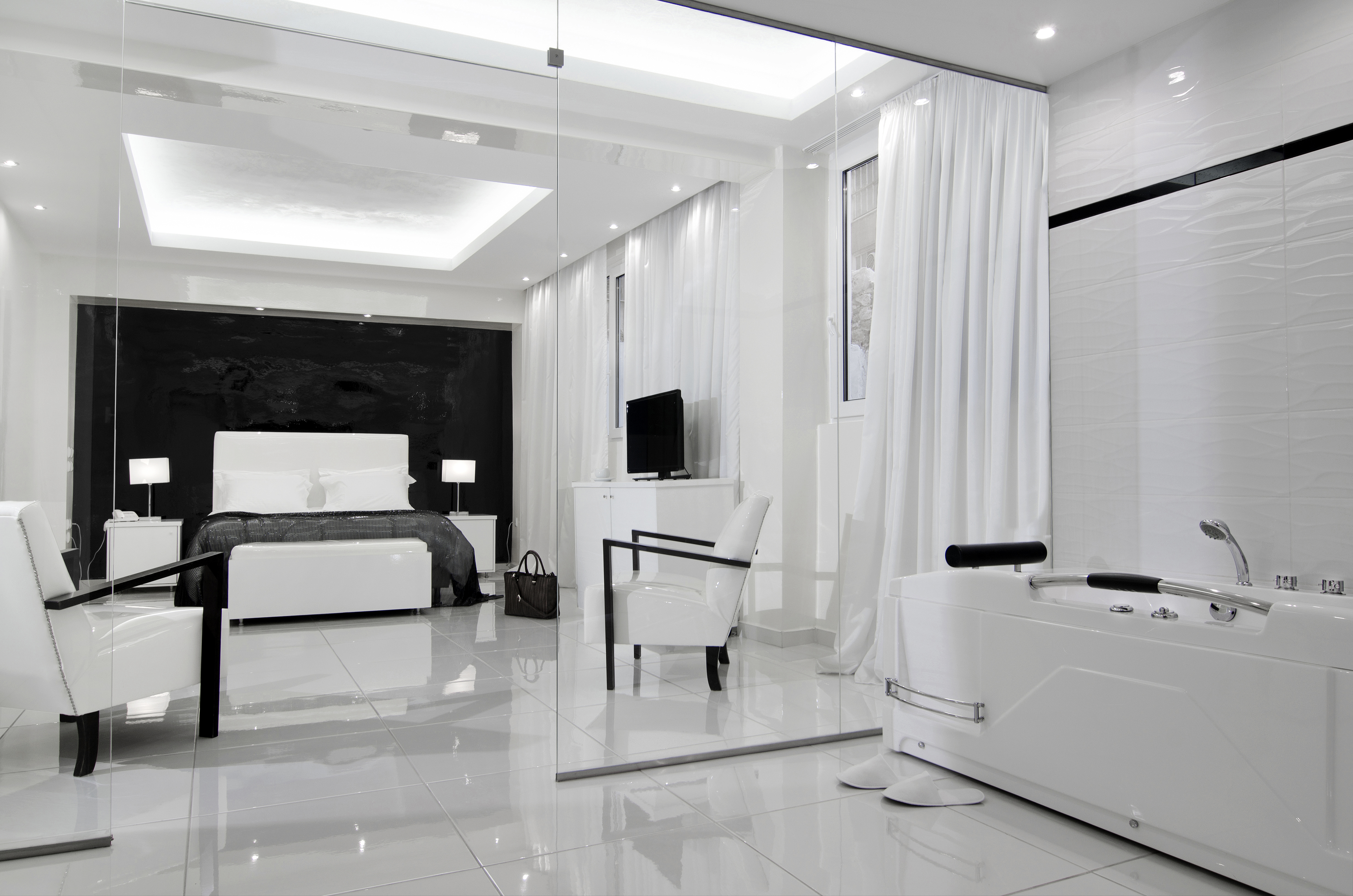 Athens Status Suites