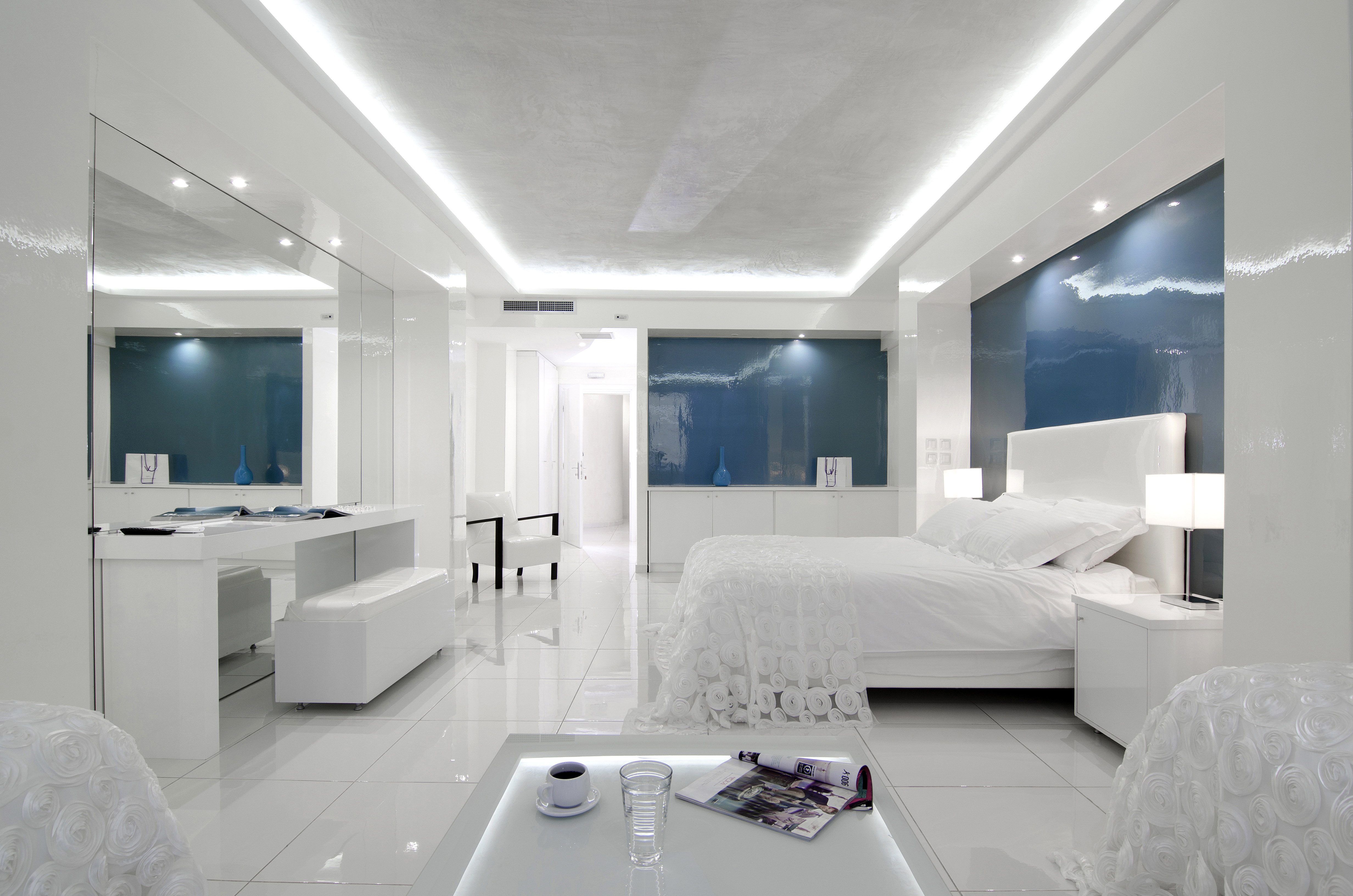 Athens Status Suites