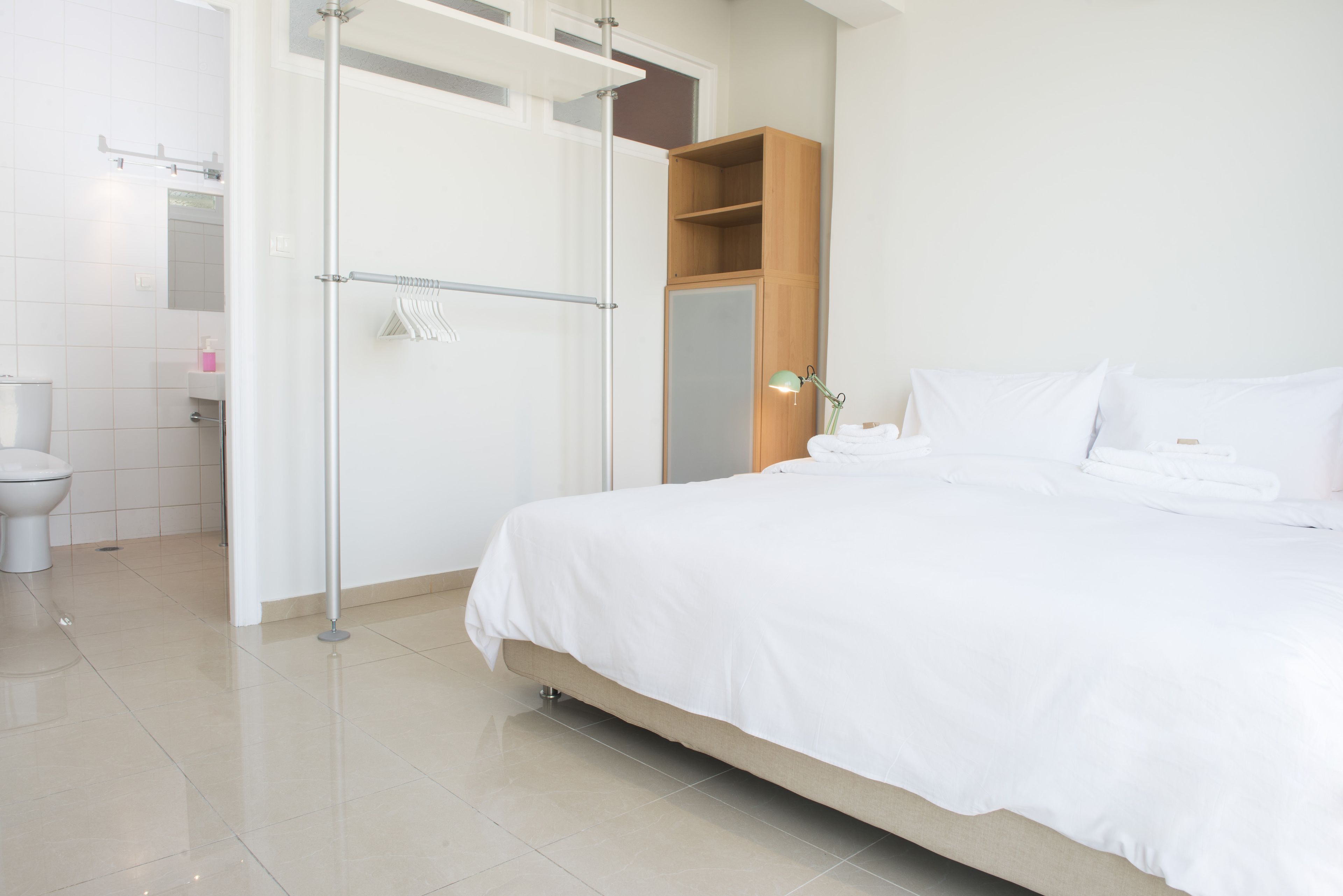 Athens Studios & Backpackers