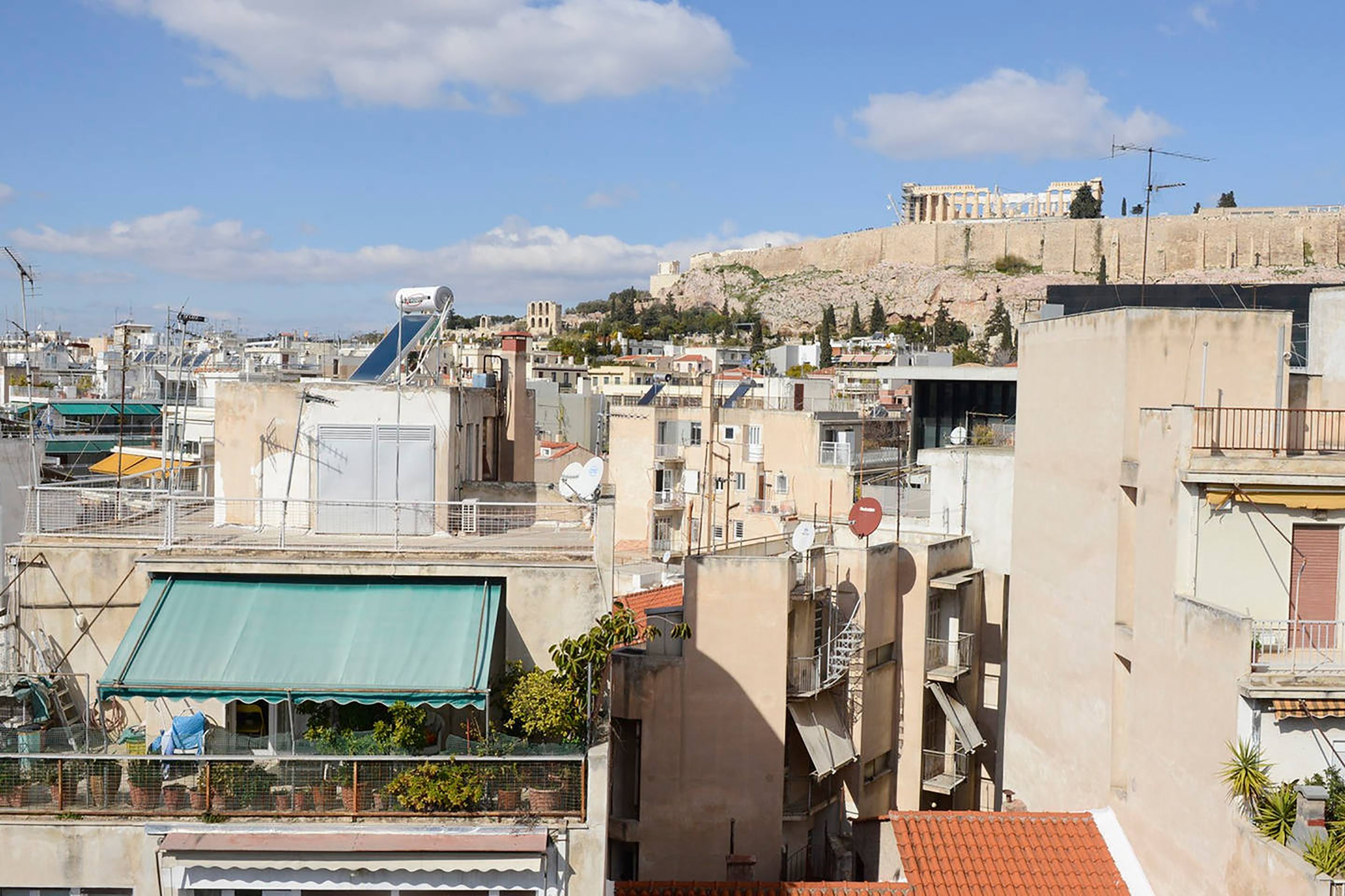 Athens Studios & Backpackers