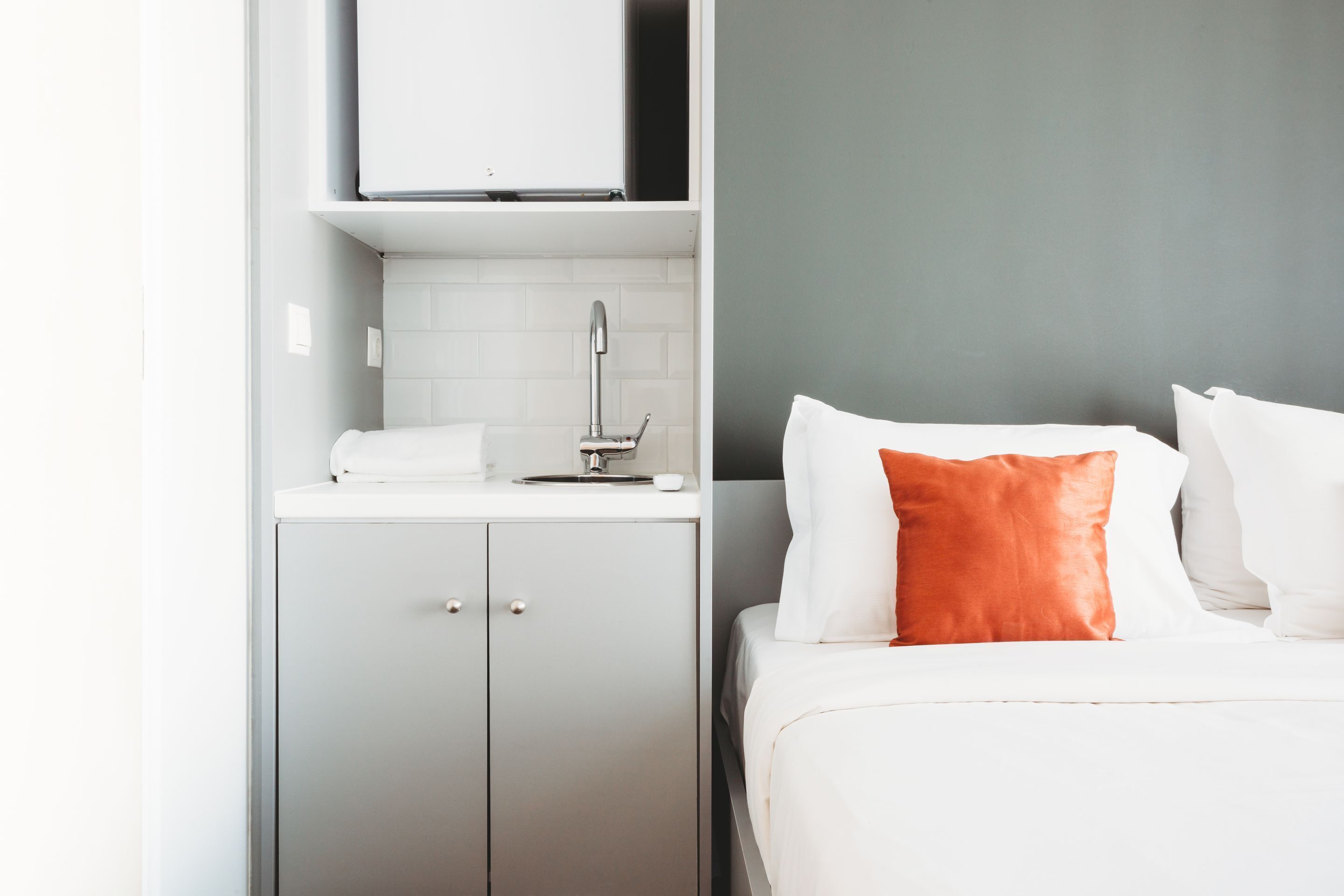 Athens Studios & Backpackers