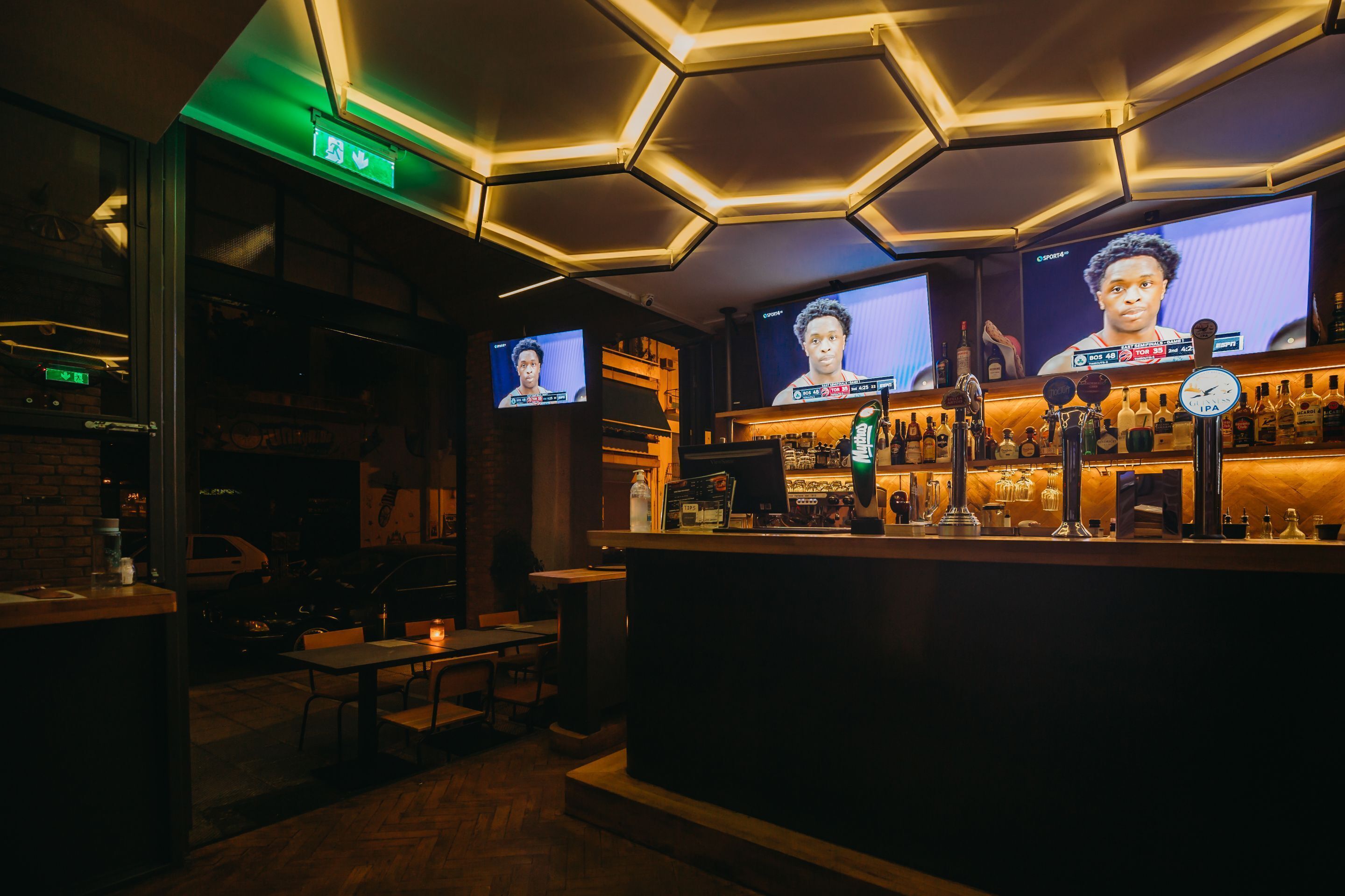 Athens Studios & Backpackers