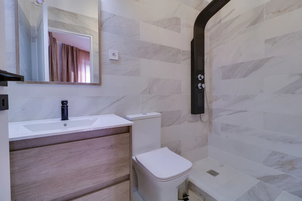 Athinn Residence
