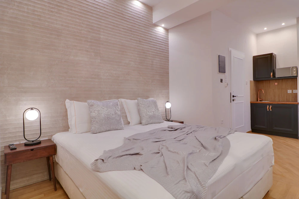 Athinn Residence