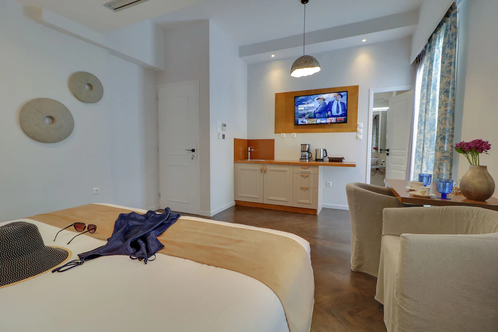 Athinn Residence
