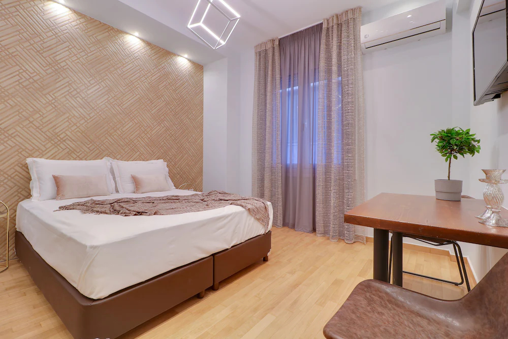 Athinn Residence