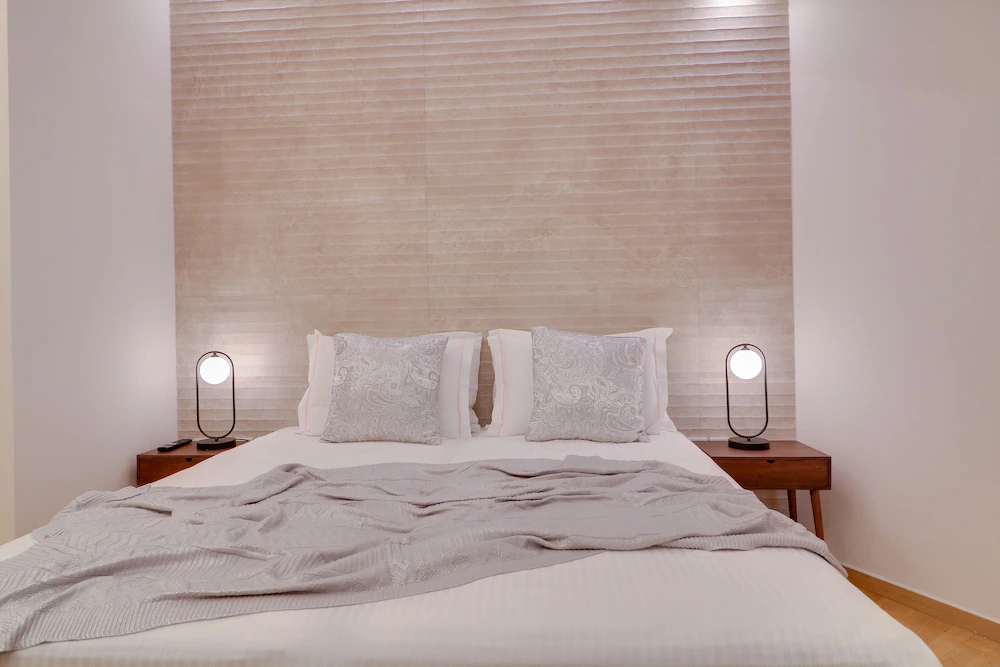 Athinn Residence