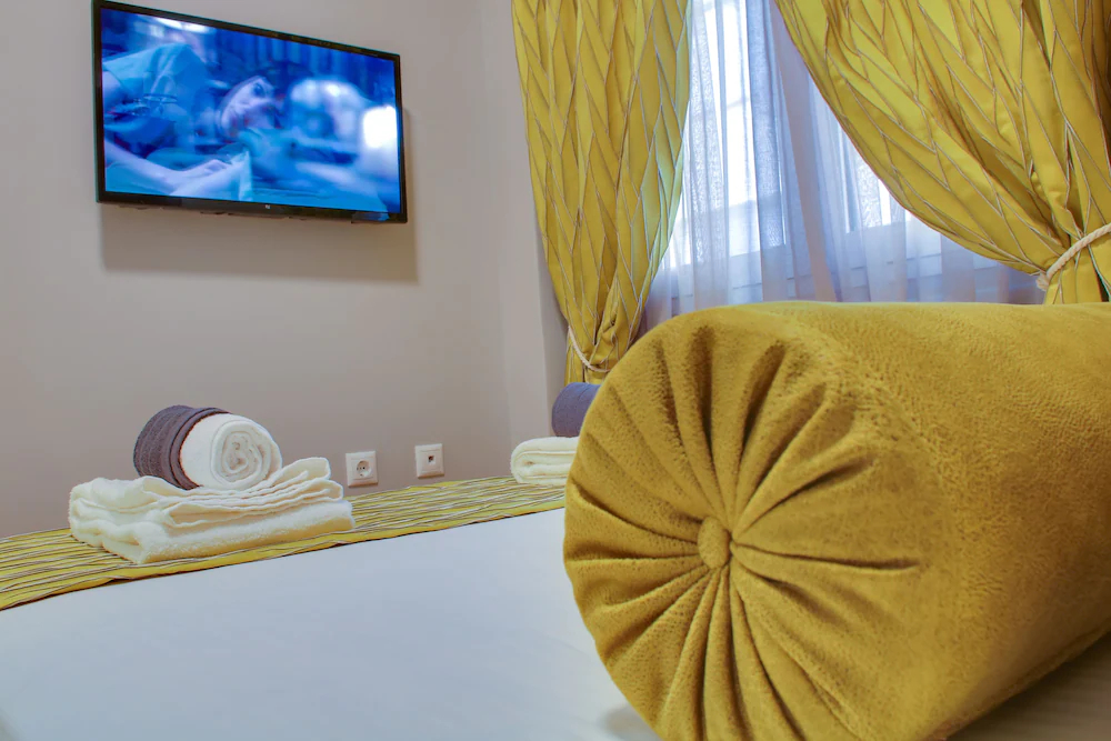 Athinn Residence