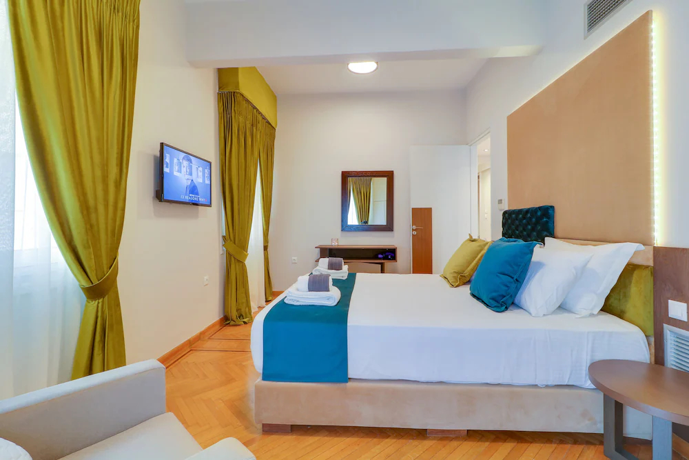 Athinn Residence
