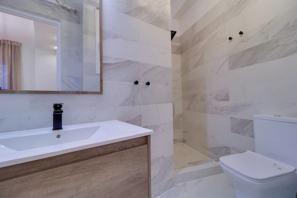 Athinn Residence