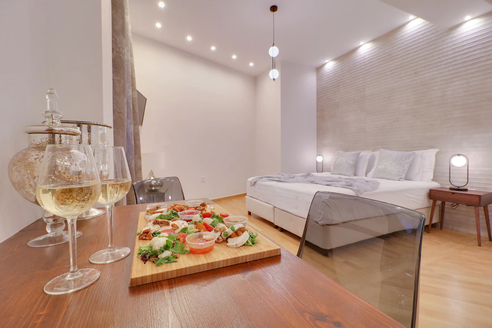Athinn Residence