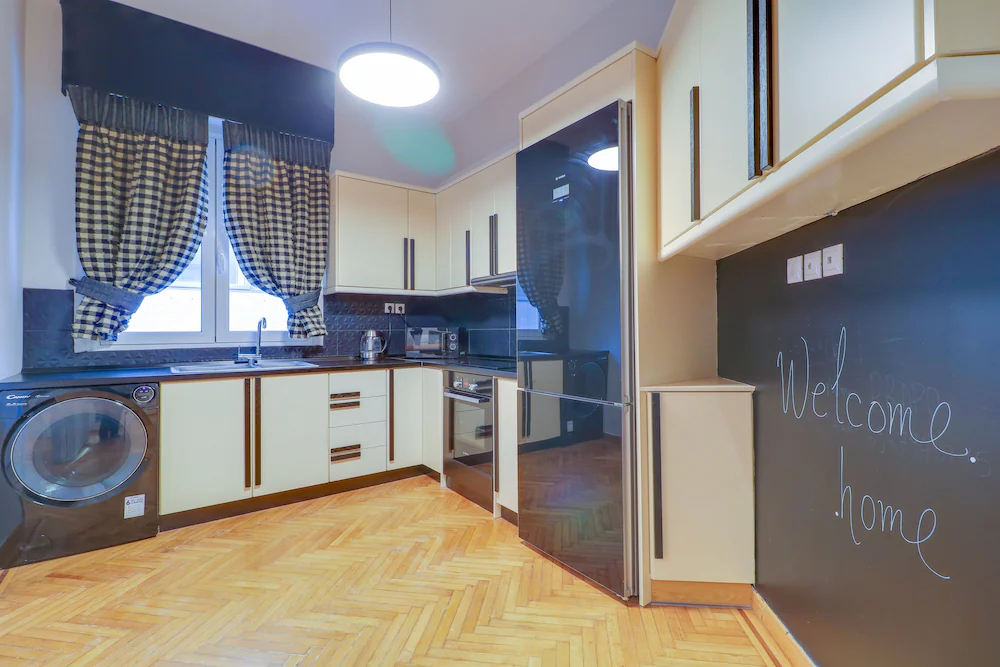 Athinn Residence