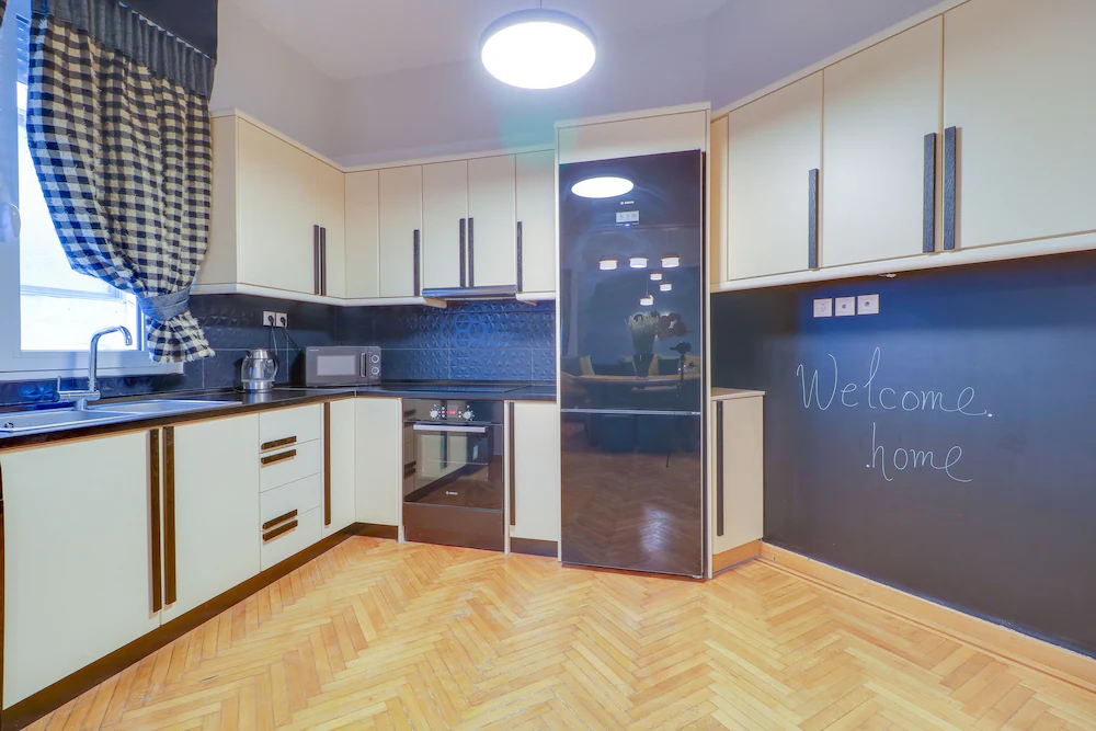 Athinn Residence