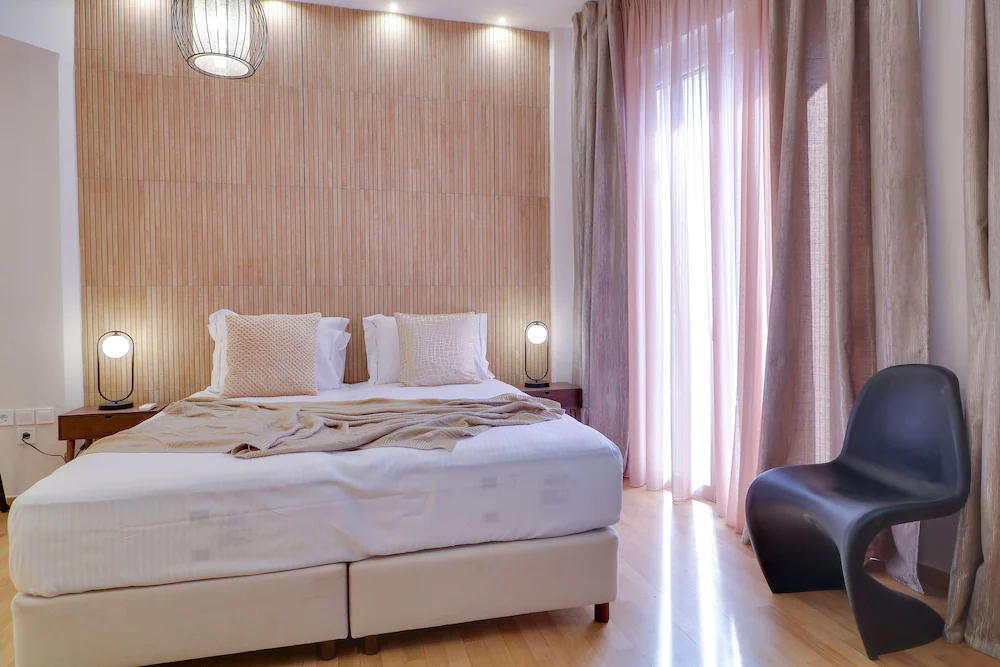 Athinn Residence