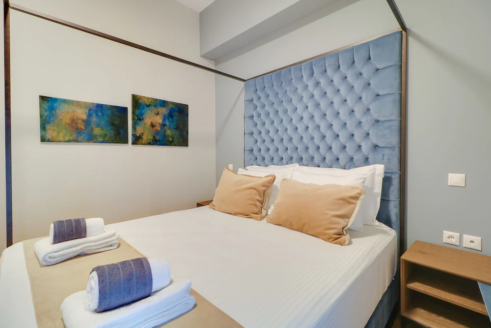 Athinn Residence