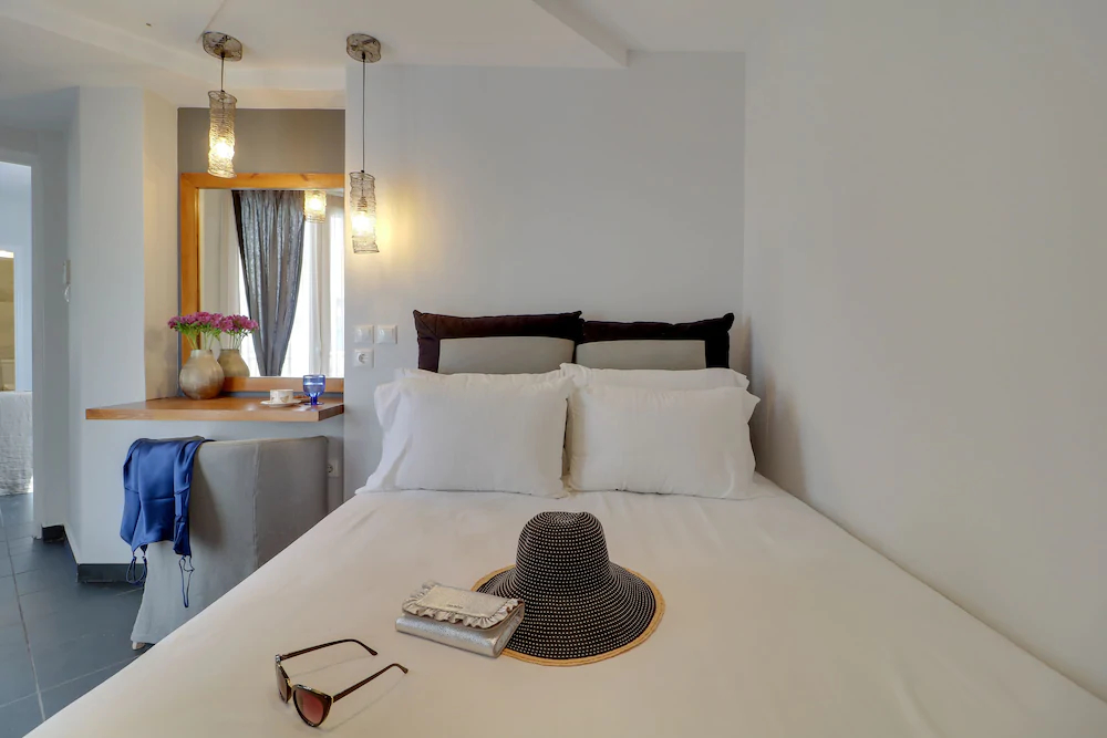 Athinn Residence