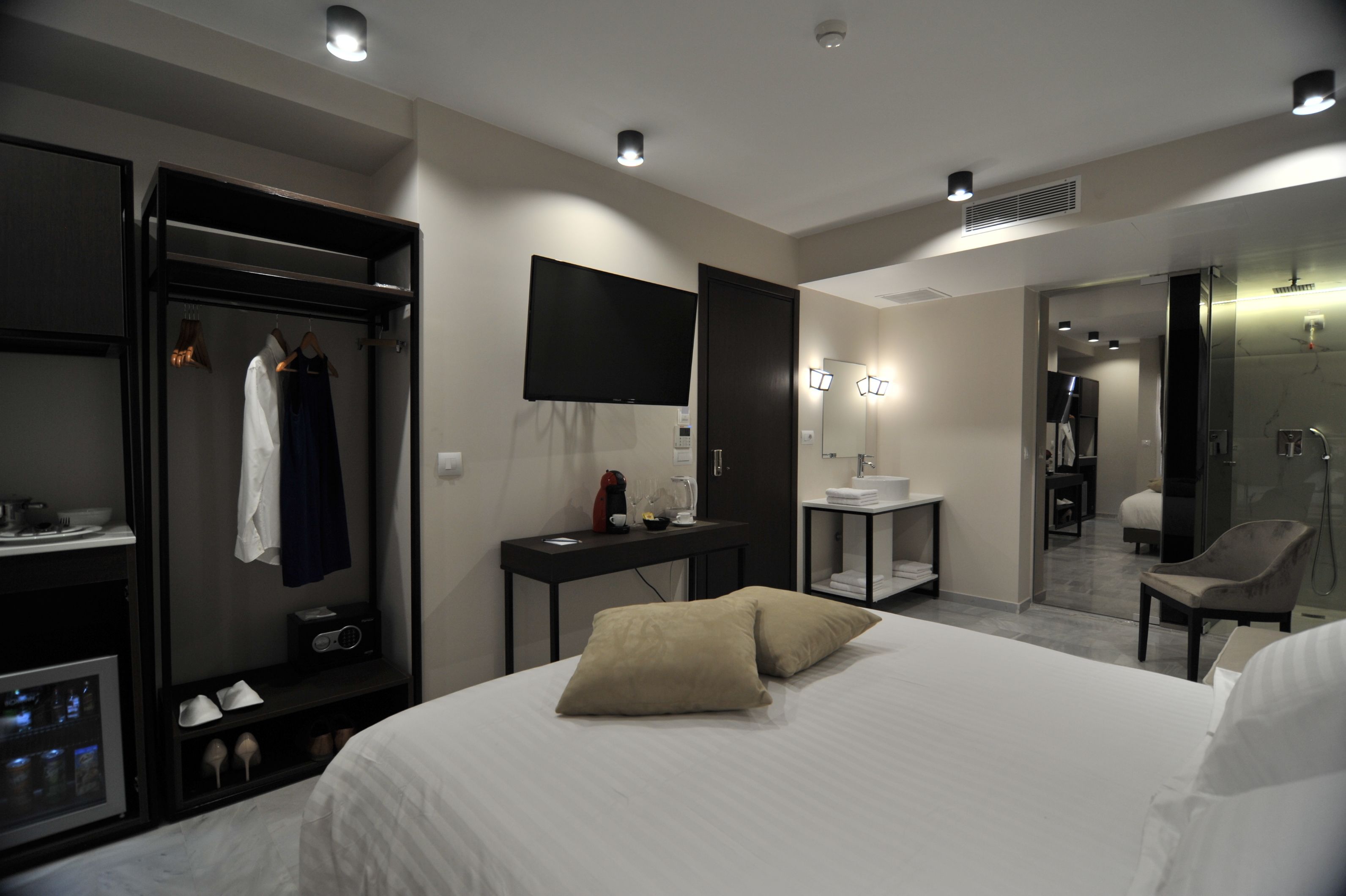 B4B Athens 365 Hotel
