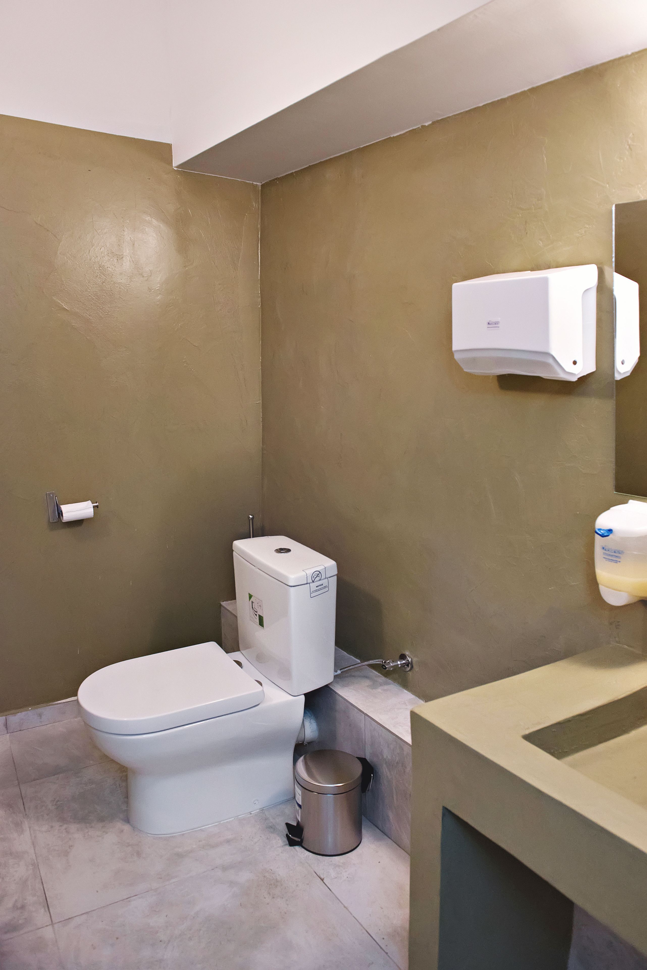 Bedbox Hostel