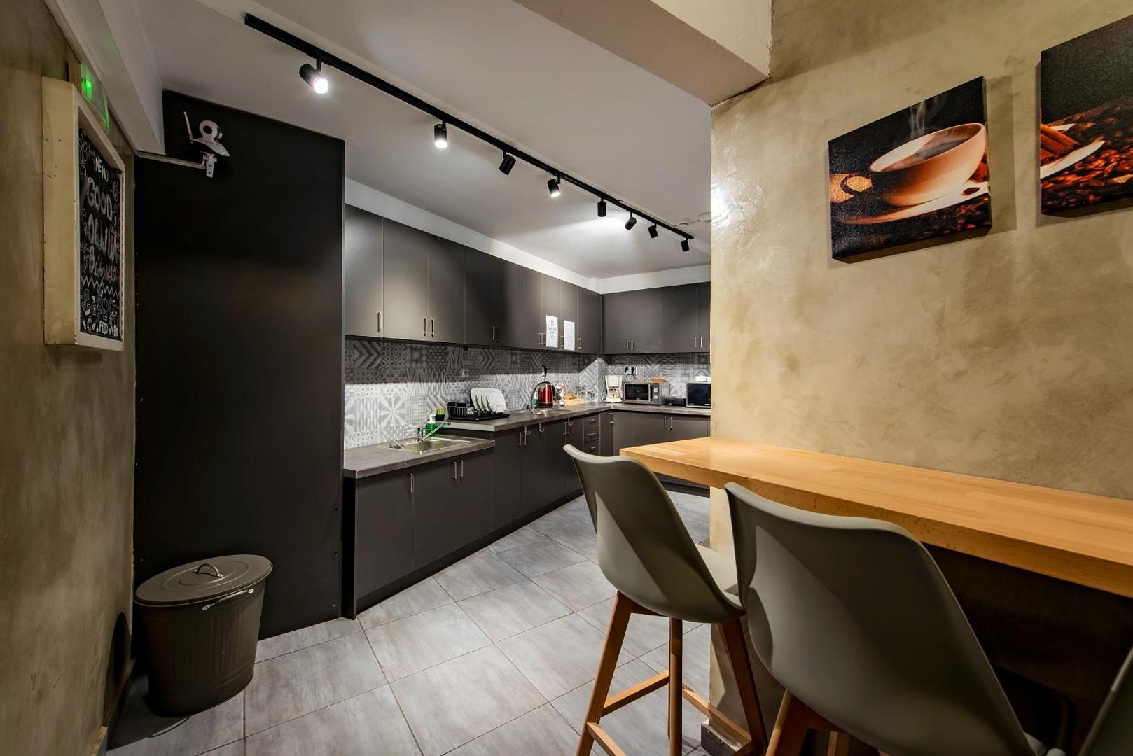 Bedbox Hostel
