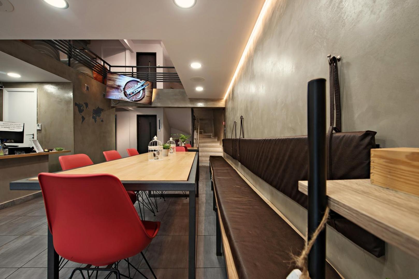 Bedbox Hostel