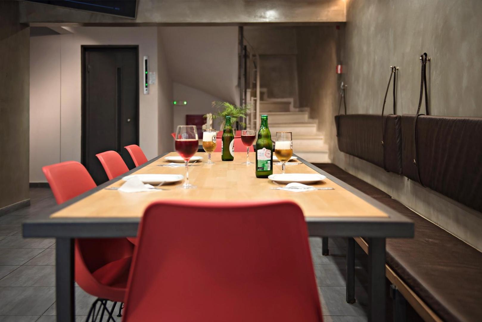 Bedbox Hostel