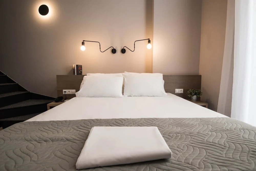 BED in Athens