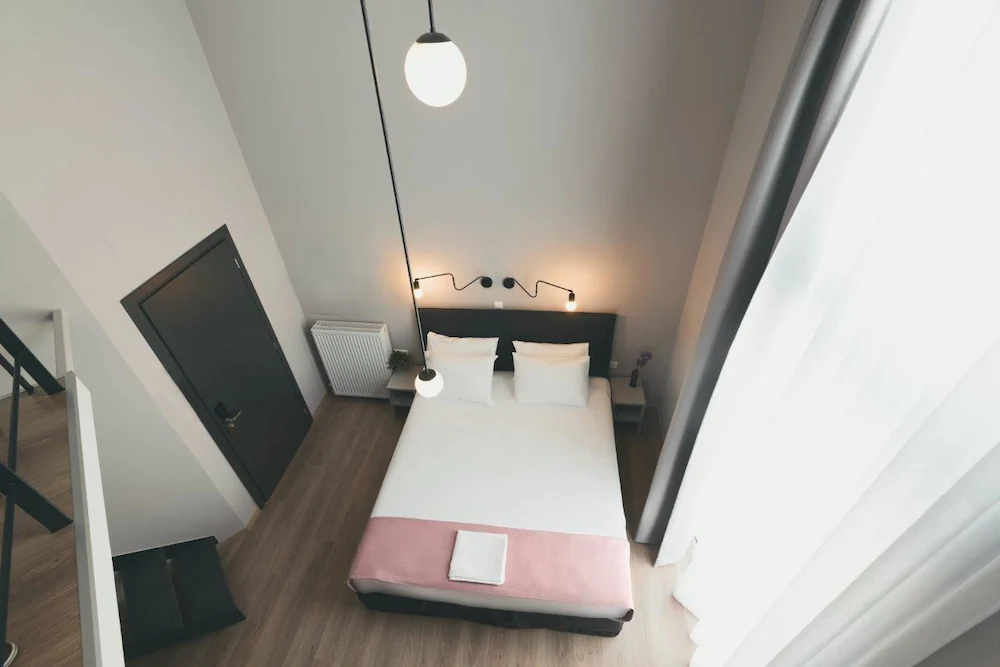 BED in Athens